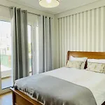 Будинок відпочинку Alice - Private Pool - 10 Guests - *