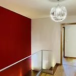 Дом отдыха Alice - Private Pool - 10 Guests - *