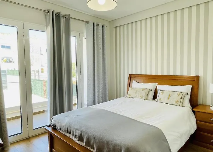 度假居 Alice By Check-in Portugal *